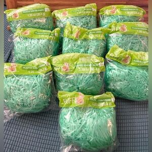 Happy Go Fluffy Plastic Easter Grass -- Lot of 10 Bags, Green